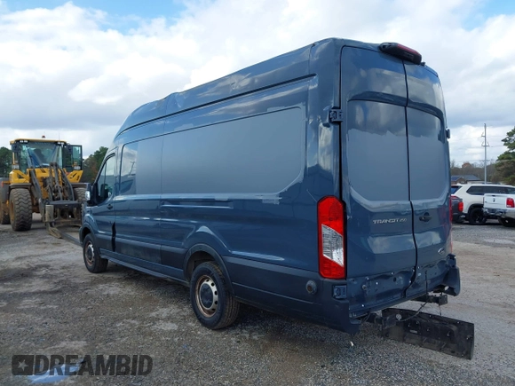 2020 Ford Transit Cargo with VIN 1FTBR3X85LKA55712, listed as a IAAI auction lot 41027144 with 125,658 mi miles. Bid and sale history available at carsss.com. Image 3.