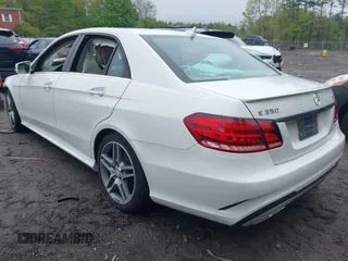 2014 Mercedes-Benz E 350 Luxury with VIN WDDHF8JB8EA980004, listed as a IAAI auction lot 42160745 with 58,418 mi miles and . Bid and sale history available at DreamBid. Image 3.