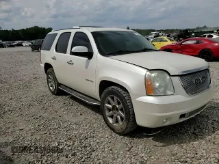 2011 GMC Yukon Denali with VIN 1GKS1EEFXBR313625, listed as a Copart auction lot 72634294 with 129,834 mi miles and Salvage Title. Bid and sale history available at carsss.com. Image 12.