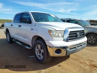 2008 Toyota Tundra z VIN 5TFDV54128X076597, wystawiony jako IAAI lot #41602163 z przebiegiem Nie podano mil oraz . Historia ofert i sprzedaży dostępna na DreamBid. Obrazek 1.
