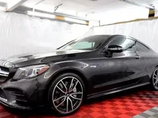 2020 Mercedes-Benz C 43 AMG z VIN WDDWJ6EB9LF941796, wystawiony jako Copart lot #87534475 z przebiegiem 39 533 mil mil oraz Czysty tytuł • Clean title. Historia ofert i sprzedaży dostępna na DreamBid. Obrazek 2.