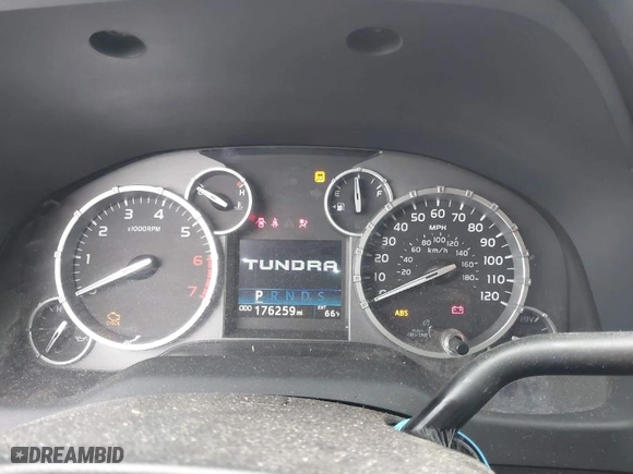 2015 Toyota Tundra 2WD Truck SR5 with VIN 5TFRY5F16FX186284, listed as a IAAI auction lot 41495781 with 176,259 mi miles. Bid and sale history available at carsss.com. Image 7.