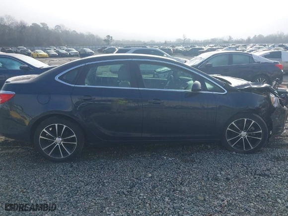 2016 Buick Verano Sport Touring with VIN 1G4PW5SK9G4177444, listed as a IAAI auction lot 41225686 with 28,410 mi miles. Bid and sale history available at carsss.com. Image 13.