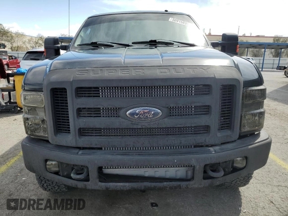 2008 Ford F-350 XL with VIN 1FTSW31R08EB49836, listed as a Copart auction lot 50915895 with 273,563 mi miles and Salvage Title. Bid and sale history available at DreamBid. Image 5.