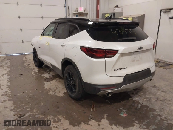 2024 Chevrolet Blazer LT with VIN 3GNKBJR40RS170127, listed as a IAAI auction lot 41443575 with 13,200 mi miles and . Bid and sale history available at DreamBid. Image 3.
