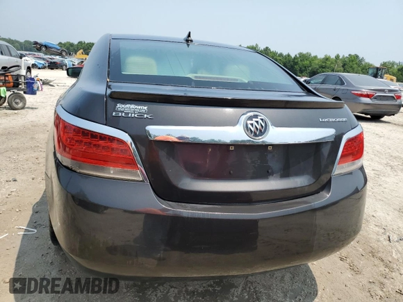 2013 Buick LaCrosse z VIN 1G4GA5ER6DF284927, wystawiony jako Copart lot #58742165 z przebiegiem 134 629 mil mil oraz Szkoda całkowita • Salvage title. Historia ofert i sprzedaży dostępna na DreamBid. Obrazek 6.