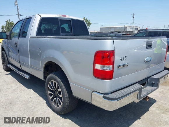 2007 Ford F-150 XL with VIN 1FTPX12597NA51566, listed as a IAAI auction lot 42500495 with 188,983 mi miles and . Bid and sale history available at DreamBid. Image 3.