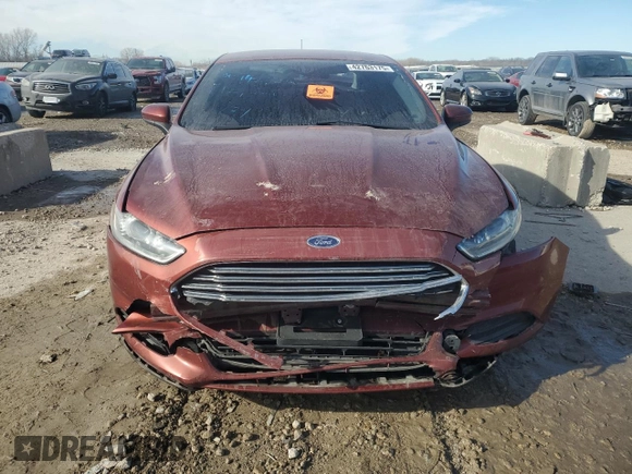 2014 Ford Fusion S with VIN 3FA6P0G77ER349890, listed as a Copart auction lot 42763175 with 226,850 mi miles and Clean Title. Bid and sale history available at DreamBid. Image 5.