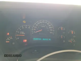 2003 Chevrolet Silverado 1500HD LT z VIN 1GCGK13U33F162400, wystawiony jako Copart lot #73840764 z przebiegiem 204 912 mil mil oraz Szkoda całkowita • Salvage title. Historia ofert i sprzedaży dostępna na DreamBid. Obrazek 9.