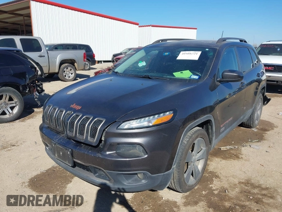2017 Jeep Cherokee Latitude with VIN 1C4PJLCB8HW547553, listed as a IAAI auction lot 41666321 with 101,132 mi miles and . Bid and sale history available at DreamBid. Image 2.