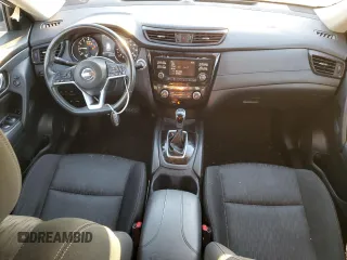 2017 Nissan Rogue SV with VIN KNMAT2MV4HP608278, listed as a Copart auction lot 77073104 with 96,260 mi miles and Salvage Title. Bid and sale history available at carsss.com. Image 8.
