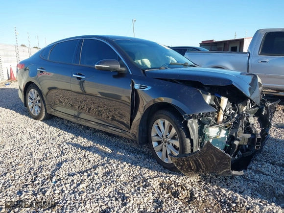 2018 Kia Optima EX with VIN 5XXGU4L3XJG226708, listed as a IAAI auction lot 41036342 with 118,162 mi miles. Bid and sale history available at carsss.com. Image 1.