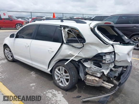 2012 Volkswagen Jetta TDI w/Sunroof z VIN 3VWPL7AJ1CM637497, wystawiony jako IAAI lot #42458017 z przebiegiem 187 524 mil mil oraz . Historia ofert i sprzedaży dostępna na DreamBid. Obrazek 3.