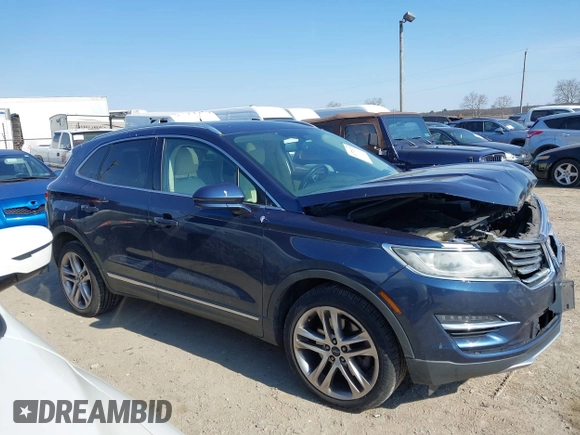 2015 Lincoln MKC z VIN 5LMCJ2A94FUJ44907, wystawiony jako IAAI lot #41772671 z przebiegiem 173 242 mil mil oraz . Historia ofert i sprzedaży dostępna na DreamBid. Obrazek 13.