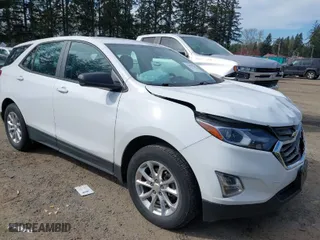 2020 Chevrolet Equinox LS with VIN 2GNAXSEV3L6222003, listed as a IAAI auction lot 41896796 with 50,882 mi miles. Bid and sale history available at carsss.com. Image 1.