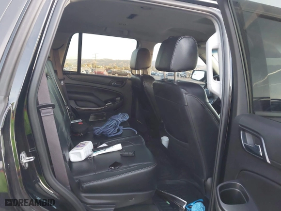 2017 Chevrolet Tahoe LS with VIN 1GNSCAKC6HR352429, listed as a IAAI auction lot 41607841 with 100,578 mi miles. Bid and sale history available at carsss.com. Image 8.