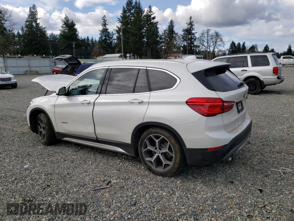 2016 BMW X1 xDrive28i with VIN WBXHT3C39G5E55496, listed as a Copart auction lot 49460233 with 37,934 mi miles. Bid and sale history available at carsss.com. Image 2.