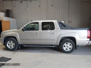 2009 Chevrolet Avalanche LT w/2LT with VIN 3GNFK22089G158390, listed as a IAAI auction lot 41868477 with 174,405 mi miles. Bid and sale history available at carsss.com. Image 14.