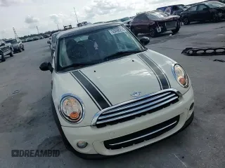 2012 MINI Hardtop with VIN WMWSU3C53CT542313, listed as a Copart auction lot 55098295 with 126,884 mi miles and Salvage Title. Bid and sale history available at DreamBid. Image 14.