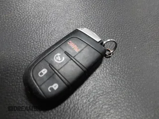 2017 Dodge Journey GT z VIN 3C4PDDEG0HT623438, wystawiony jako IAAI lot #41283501 z przebiegiem 86 588 mil mil oraz . Historia ofert i sprzedaży dostępna na DreamBid. Obrazek 11.
