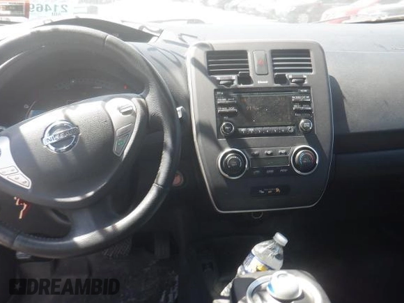 2015 Nissan LEAF SL с VIN 1N4AZ0CP0FC325926, выставлен на аукционе IAAI как лот 42575723 с пробегом 7 203 миль миль и . История ставок и продаж доступна на DreamBid. Изображение 19.