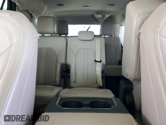 2023 Ford Expedition Max Limited с VIN 1FMJK2A85PEA07324, выставлен на аукционе Copart как лот 47500295 с пробегом 38 725 миль миль и Списание • Salvage title. История ставок и продаж доступна на DreamBid. Изображение 10.