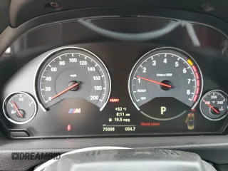 2018 BMW M4 z VIN WBS4Z9C58JEA24372, wystawiony jako Copart lot #53400265 z przebiegiem 75 698 mil mil oraz Szkoda całkowita • Salvage title. Historia ofert i sprzedaży dostępna na DreamBid. Obrazek 9.