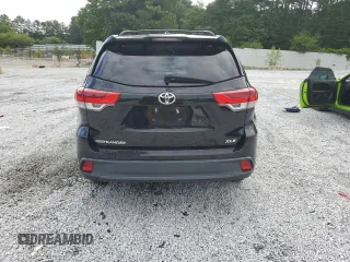 2019 Toyota Highlander SE with VIN 5TDKZRFH7KS360723, listed as a Copart auction lot 60789205 with 169,187 mi miles and Clean title. Bid and sale history available at DreamBid. Image 6.