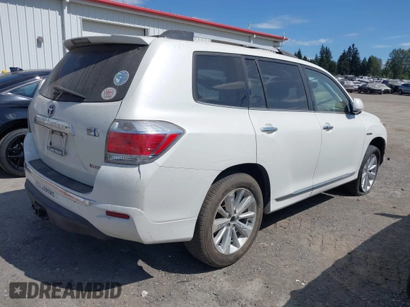 2013 Toyota Highlander Limited z VIN JTEDC3EH5D2013079, wystawiony jako IAAI lot #42479309 z przebiegiem Nie podano mil oraz . Historia ofert i sprzedaży dostępna na DreamBid. Obrazek 4.