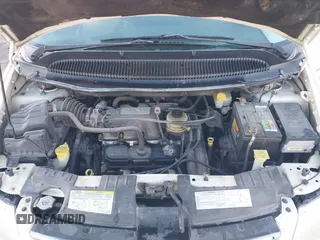 2005 Chrysler Town & Country Limited with VIN 2C8GP64L25R161995, listed as a IAAI auction lot 41403697 with 244,202 mi miles. Bid and sale history available at carsss.com. Image 10.