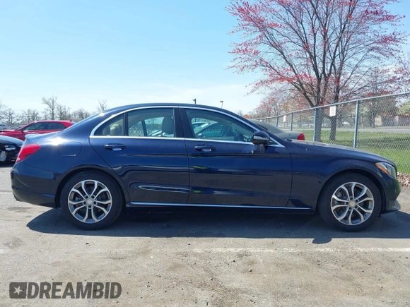 2015 Mercedes-Benz C 300 with VIN 55SWF4JB7FU059751, listed as a IAAI auction lot 42039373 with 59,625 mi miles and . Bid and sale history available at DreamBid. Image 13.