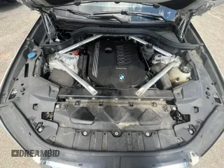2019 BMW X5 xDrive40i with VIN 5UXCR6C55KLK80009, listed as a Copart auction lot 66447745 with 98,821 mi miles and Clean title. Bid and sale history available at DreamBid. Image 6.