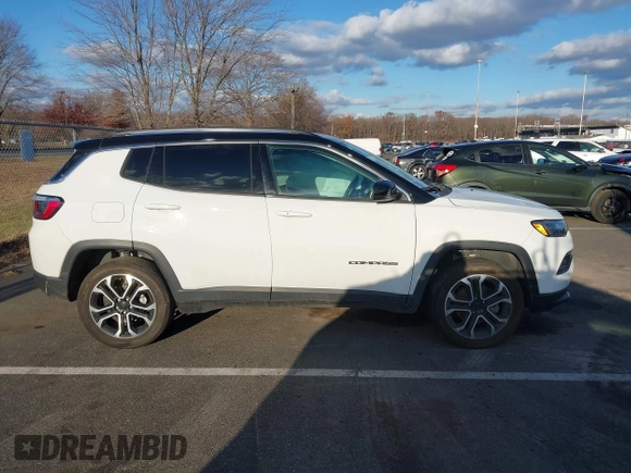 2022 Jeep Compass (RED) Edition with VIN 3C4NJDCB6NT190971, listed as a IAAI auction lot 40974185 with 37,014 mi miles. Bid and sale history available at carsss.com. Image 13.