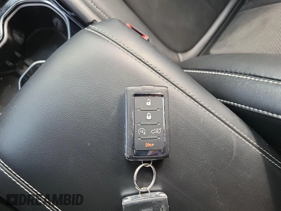 2022 Jeep Grand Cherokee Altitude z VIN 1C4RJKAG5N8554168, wystawiony jako IAAI lot #42566100 z przebiegiem 49 208 mil mil oraz . Historia ofert i sprzedaży dostępna na DreamBid. Obrazek 20.