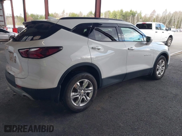 2020 Chevrolet Blazer LT z VIN 3GNKBJRS6LS560770, wystawiony jako IAAI lot #42036012 z przebiegiem 56 505 mil mil oraz . Historia ofert i sprzedaży dostępna na DreamBid. Obrazek 4.