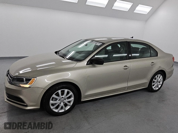 2015 Volkswagen Jetta SE with VIN 3VWD17AJ3FM213140, listed as a Copart auction lot 59301985 with 117,417 mi miles and Clean title. Bid and sale history available at DreamBid. Image 1.