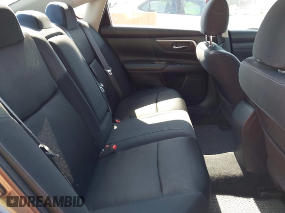 2017 Nissan Altima SV with VIN 1N4AL3AP5HC158441, listed as a IAAI auction lot 42147176 with 132,461 mi miles and . Bid and sale history available at DreamBid. Image 8.