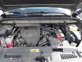 2023 Toyota Highlander L z VIN 5TDKDRAH7PS509046, wystawiony jako IAAI lot #41572986 z przebiegiem 50 039 mil mil oraz . Historia ofert i sprzedaży dostępna na DreamBid. Obrazek 10.
