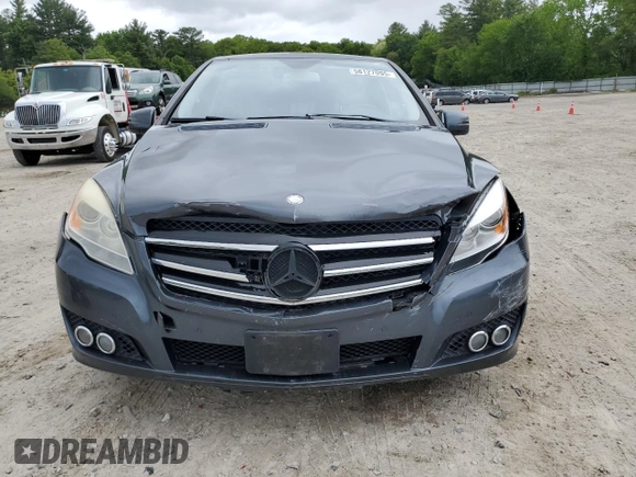 2011 Mercedes-Benz R 350 with VIN 4JGCB6FE5BA118129, listed as a Copart auction lot 58127095 with 160,533 mi miles and Clean title. Bid and sale history available at DreamBid. Image 5.