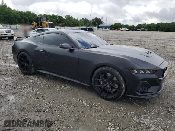2024 Ford Mustang GT with VIN 1FA6P8CF8R5433396, listed as a Copart auction lot 56914335 with 7,168 mi miles and Salvage title. Bid and sale history available at DreamBid. Image 4.