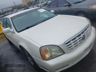 2002 Cadillac DeVille DTS with VIN 1G6KF57922U167032, listed as a IAAI auction lot 41525330 with 110,583 mi miles. Bid and sale history available at carsss.com. Image 1.