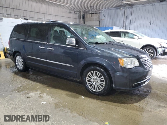 2014 Chrysler Town & Country Limited with VIN 2C4RC1GG9ER156039, listed as a Copart auction lot 88403185 with 111,663 mi miles and Salvage Title. Bid and sale history available at DreamBid. Image 4.