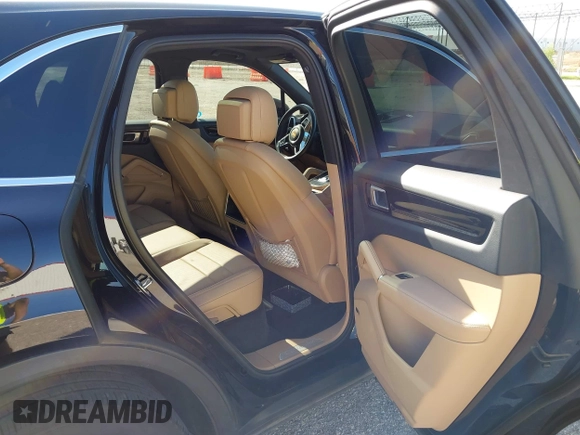 2019 Porsche Cayenne S with VIN WP1AB2AY6KDA61572, listed as a IAAI auction lot 42296954 with 31,490 mi miles and . Bid and sale history available at DreamBid. Image 8.