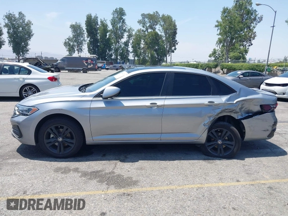 2022 Volkswagen Jetta SE с VIN 3VW7M7BU6NM004308, выставлен на аукционе IAAI как лот 42500472 с пробегом 47 717 миль миль и . История ставок и продаж доступна на DreamBid. Изображение 14.