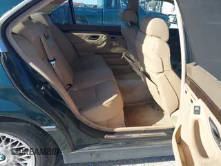 1998 BMW 7 Series 740il with VIN WBAGJ8323WDM13455, listed as a IAAI auction lot 41888636 with 1 mi miles. Bid and sale history available at carsss.com. Image 8.