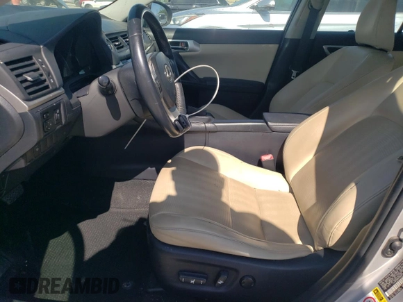 2011 Lexus CT 200h with VIN JTHKD5BH9B2019620, listed as a Copart auction lot 52398375 with 165,411 mi miles and Clean title. Bid and sale history available at DreamBid. Image 7.