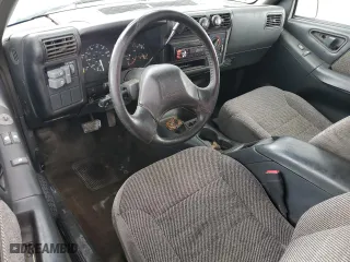1994 Chevrolet S-10 LS with VIN 1GCCS19Z9R8135930, listed as a Copart auction lot 48585795 with NaN miles and Salvage Title. Bid and sale history available at carsss.com. Image 8.