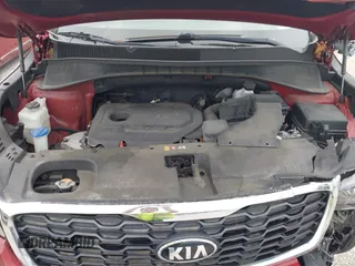 2020 Kia Sorento LX with VIN 5XYPG4A31LG686087, listed as a IAAI auction lot 41976544 with 111,158 mi miles and . Bid and sale history available at DreamBid. Image 10.
