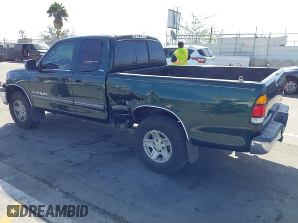 2000 Toyota Tundra SR5 with VIN 5TBRT3417YS122889, listed as a IAAI auction lot 41711107 with 288,475 mi miles and . Bid and sale history available at DreamBid. Image 3.