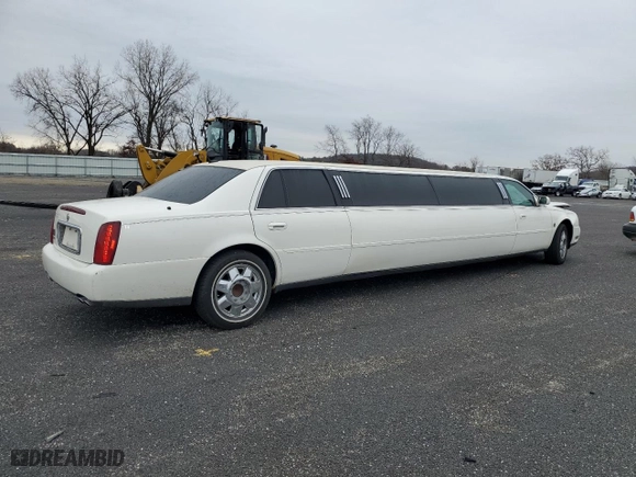 2005 Cadillac Deville Professional Limousine with VIN 1GEEH90Y25U550140, listed as a Copart auction lot 80473974 with NaN miles and Clean Title. Bid and sale history available at carsss.com. Image 3.